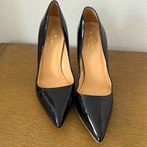 Kate Spade Black Patent Leather Pointed Toe Heels Pumps Italy 7.5